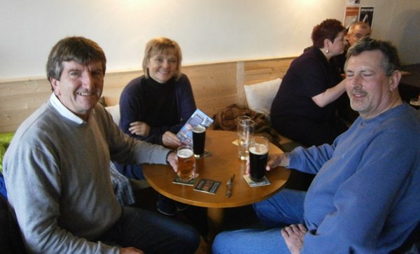 Group_Drinking