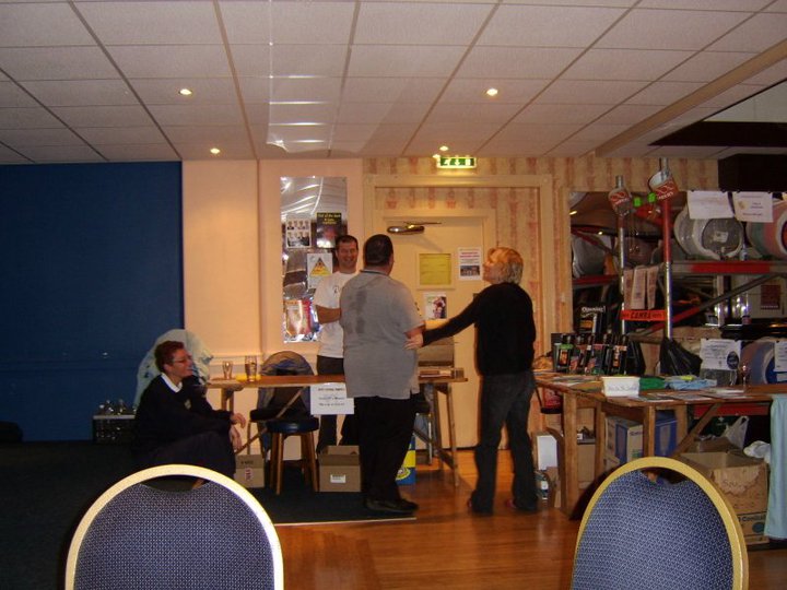 Playing_Tombola