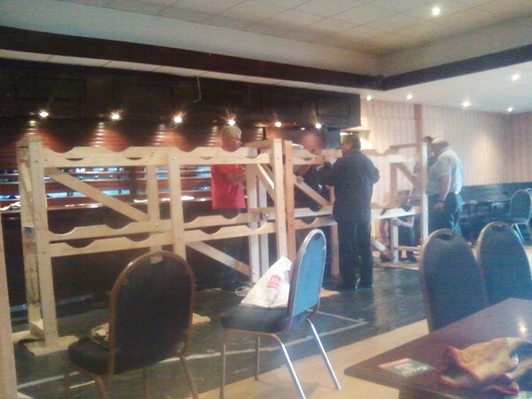 Setting_up_the_Stillage