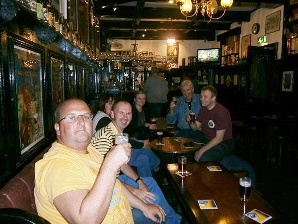 Drinking_in_the_Olde_Black_Boy